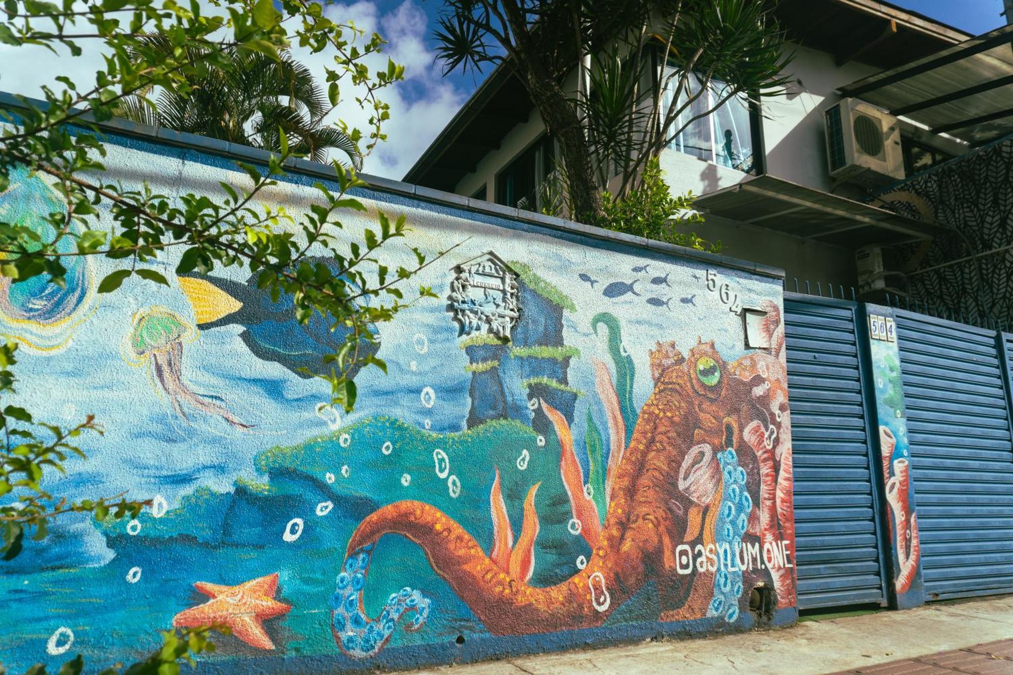 Oceanic Hostel Балнеариу-Камбориу Экстерьер фото
